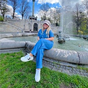 Meet your Posher, Haley